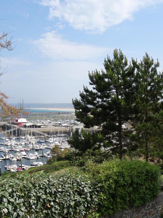 Gite "Rose Des Sables" - 800M De La Plage De Surtainville, Proche Commerces - Piscine En Juillet Et Aout Phòng bức ảnh